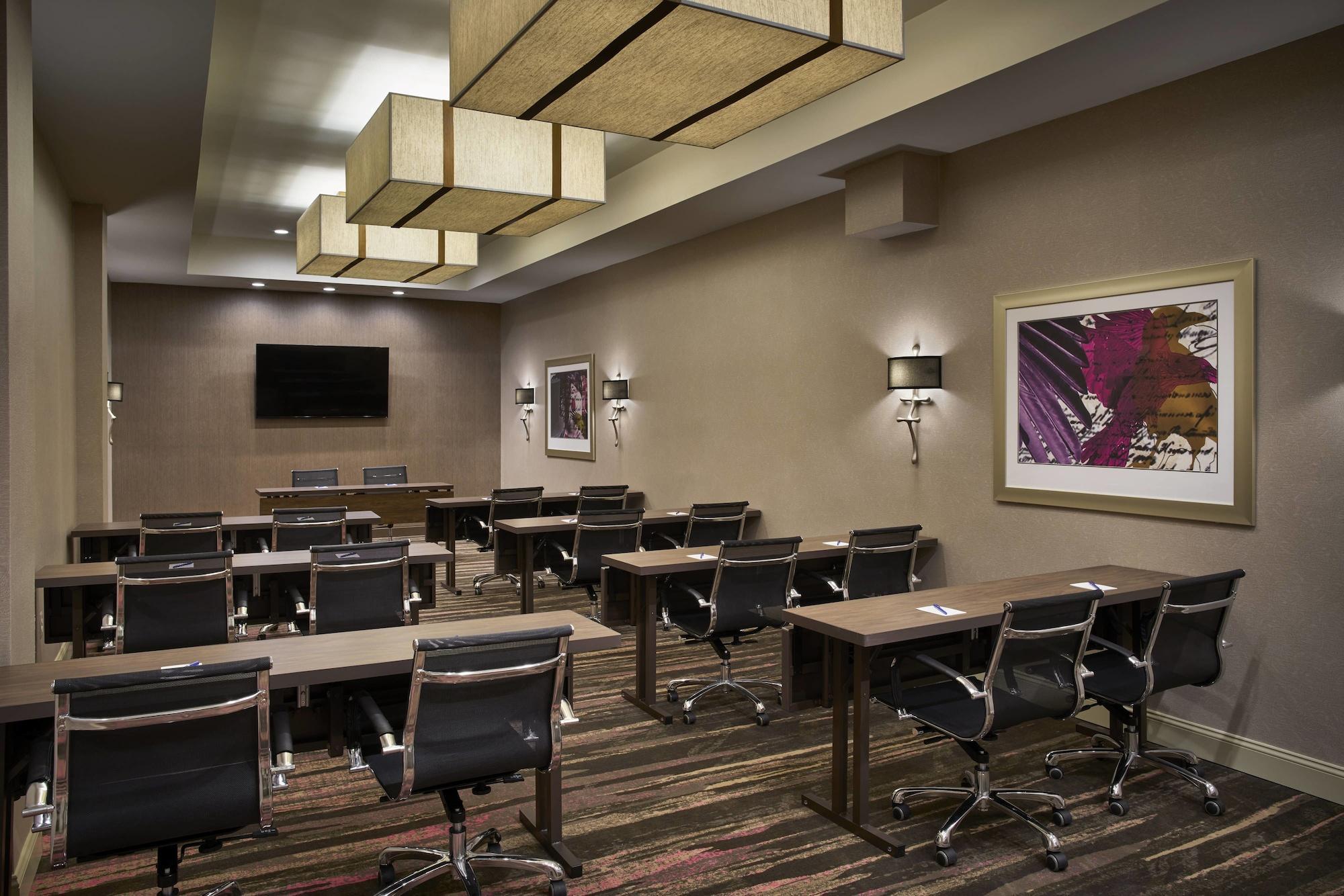 Sonesta Hotel Baltimore Inner Harbor Bagian luar foto