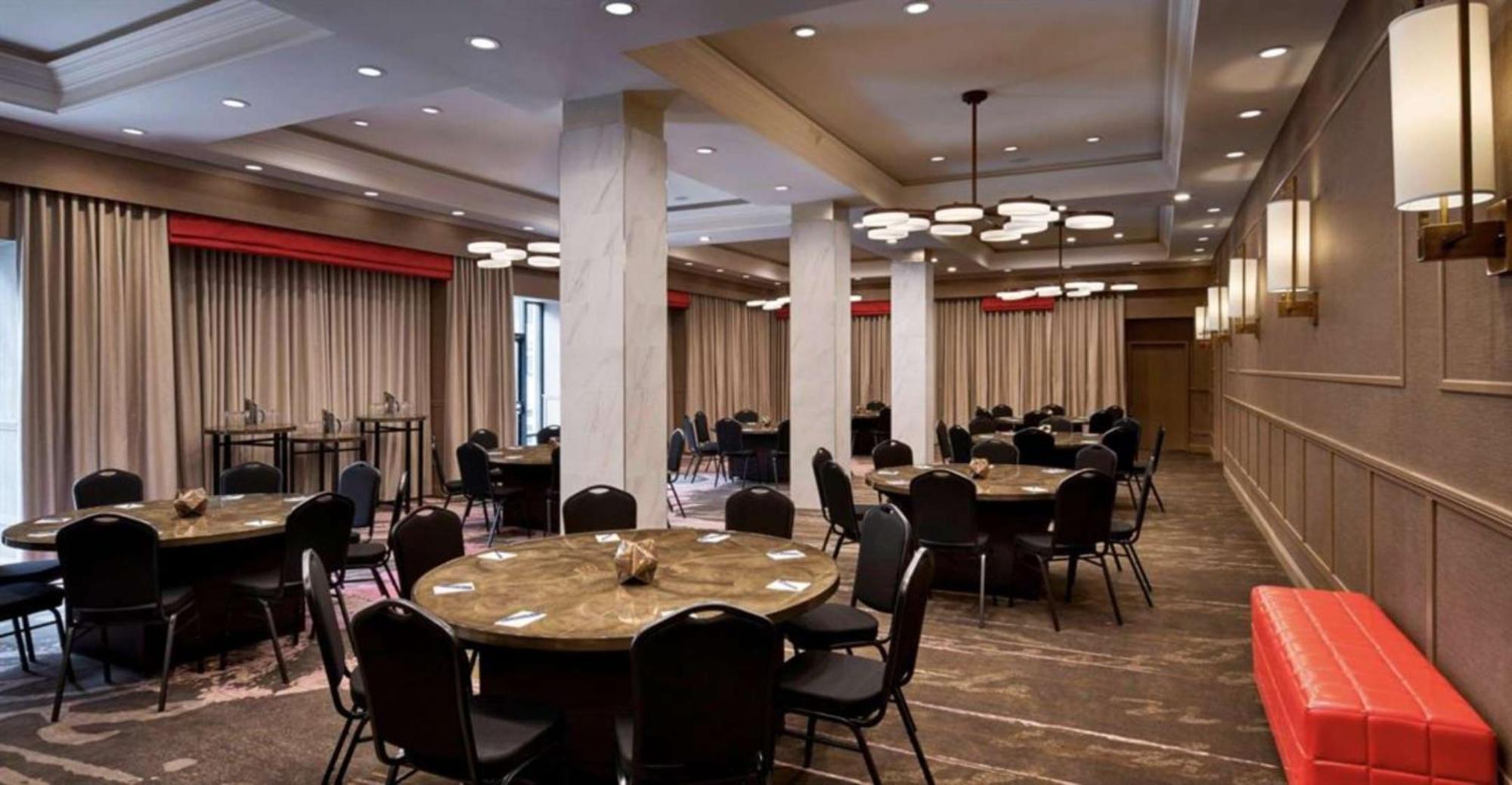 Sonesta Hotel Baltimore Inner Harbor Bagian luar foto