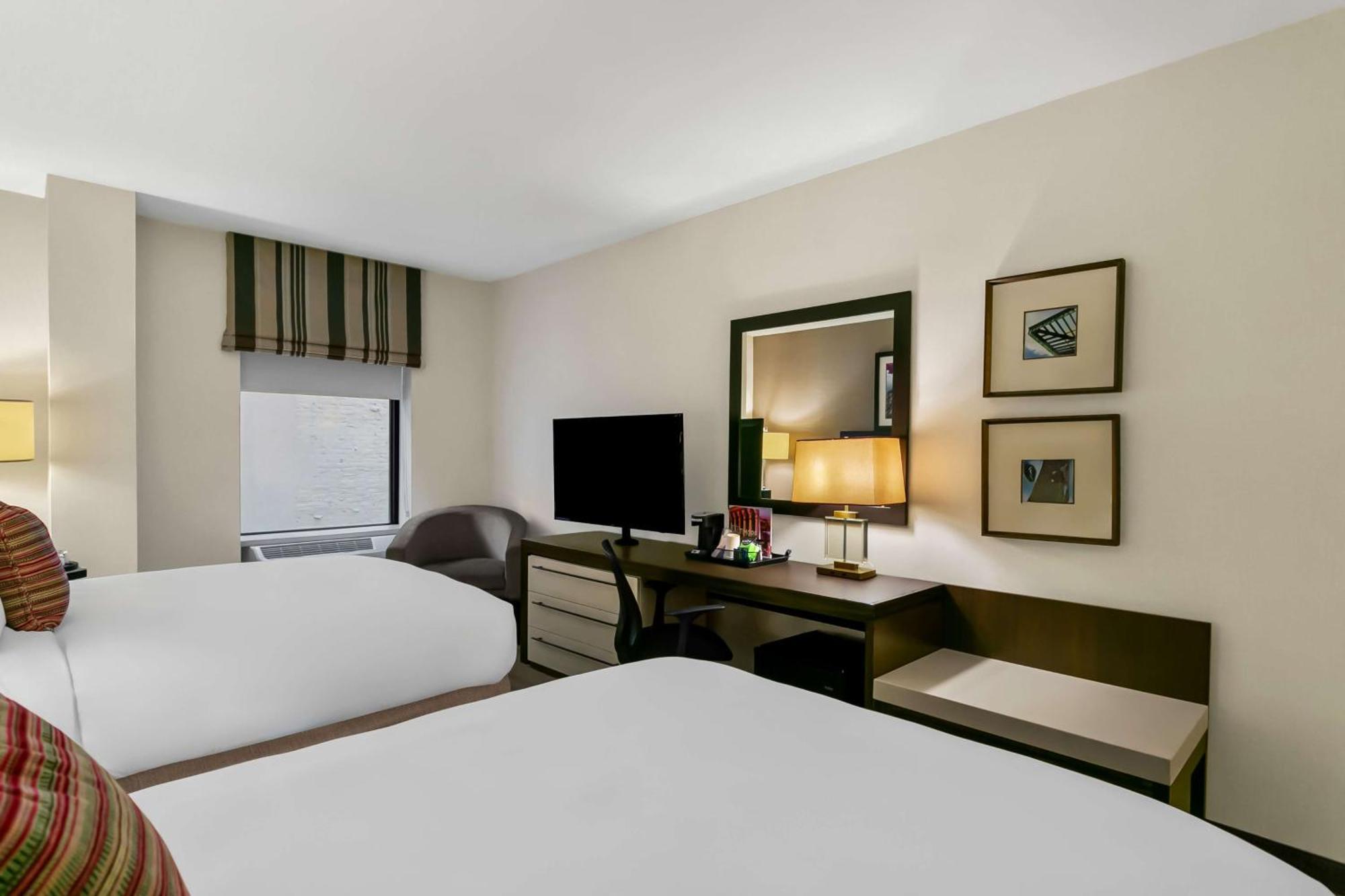 Sonesta Hotel Baltimore Inner Harbor Bagian luar foto
