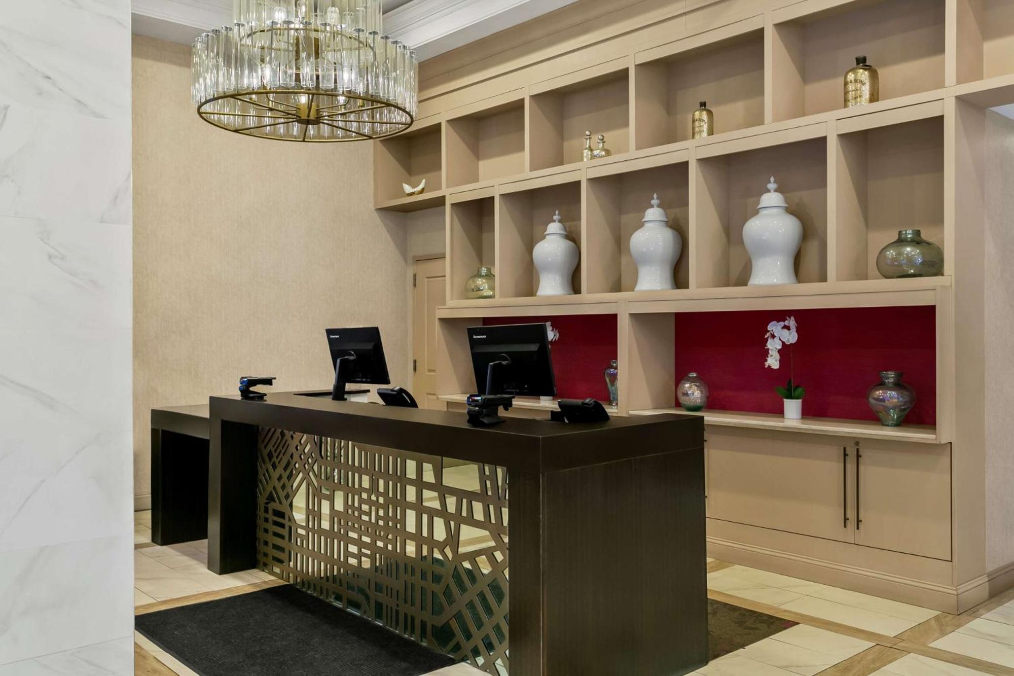Sonesta Hotel Baltimore Inner Harbor Bagian luar foto